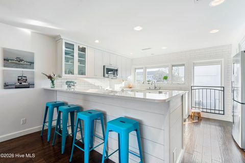 Tiny photo for 5435 Marina Club Drive #23, Wilmington, NC 28409 (MLS # 100553448)