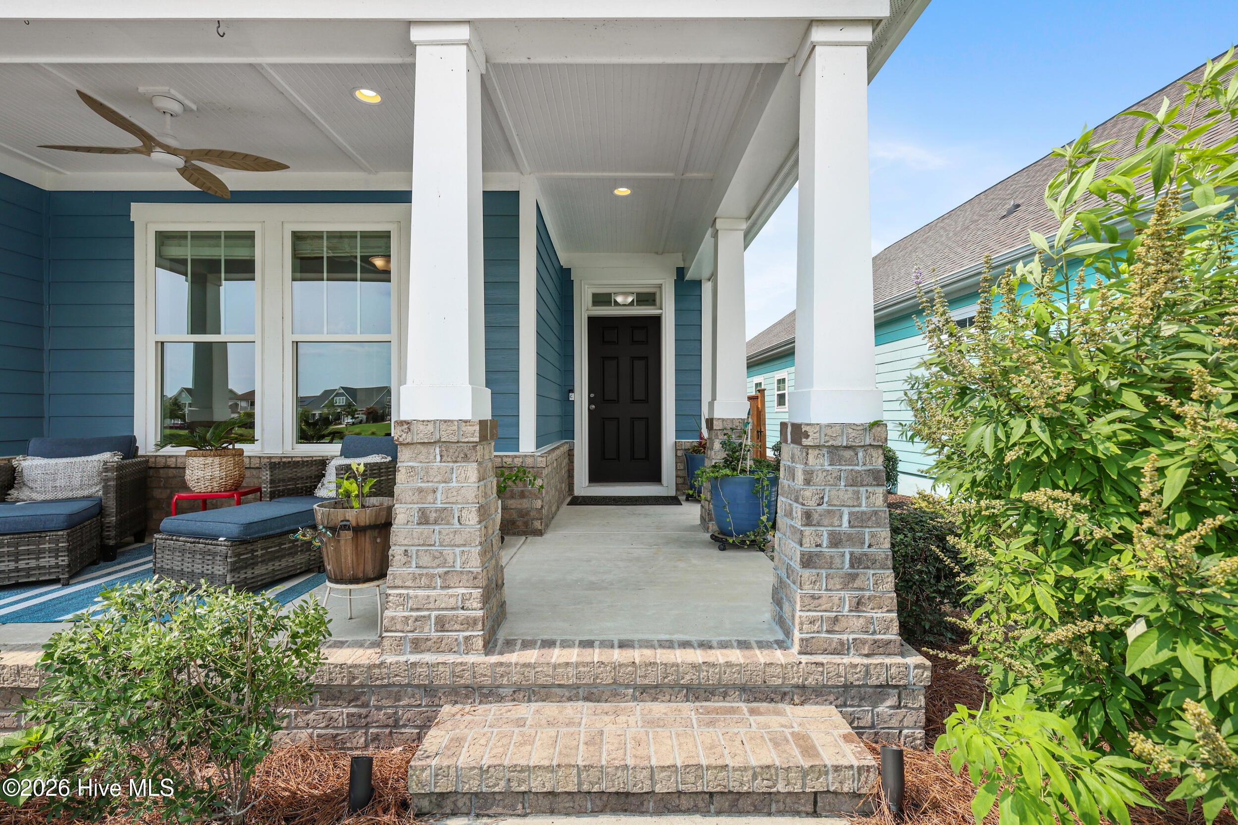 4837 Waves Pointe Point