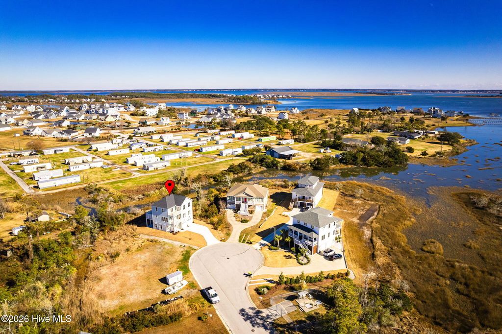 Photo of 919 Calamanda Court, Morehead City, NC 28557 (MLS # 100556321)