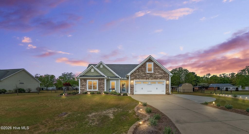 Photo of 203 Watergate Court, Goldsboro, NC 27530 (MLS # 100557269)