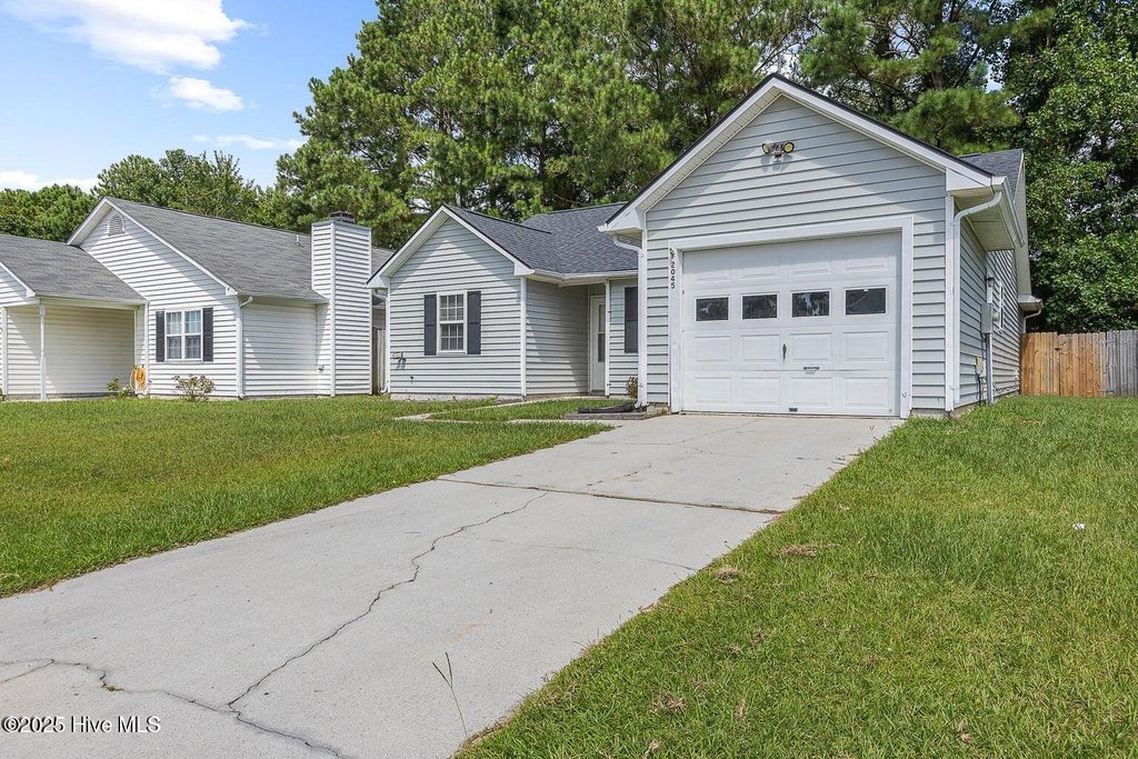 Photo of 2045 Derby Run Road, Jacksonville, NC 28546 (MLS # 100545292)