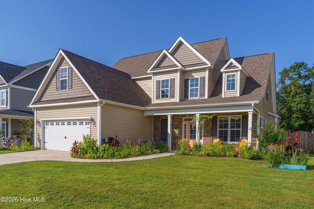 Photo of 66 S Lamplighters Walk, Hampstead, NC 28443 (MLS # 100571581)