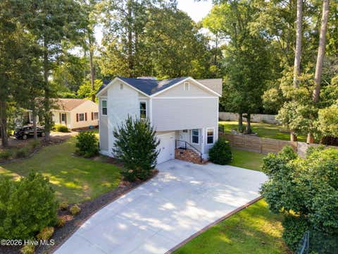 Homes For Sale - 4704 Trent Woods Drive<br/> Trent Woods, NC 28562
