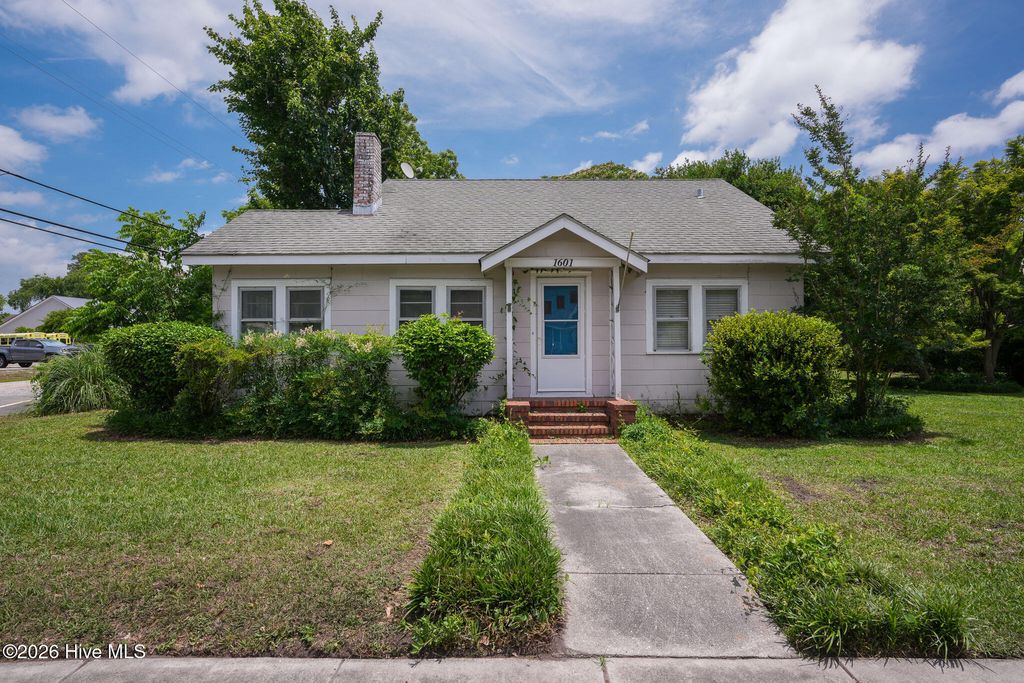 Photo of 1601 S 41st Street, Wilmington, NC 28403 (MLS # 100578419)