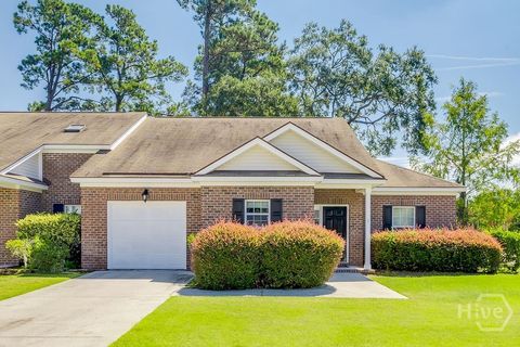 Townhouse For Sale - 1 Amelia Court<br/> Chatham County, Savannah, GA 31405