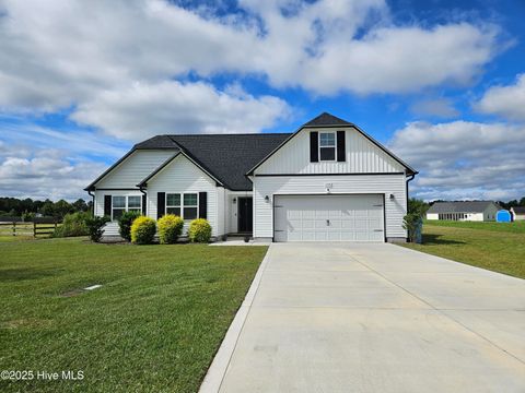 115 Cherry Ridge Court Richlands NC 28574