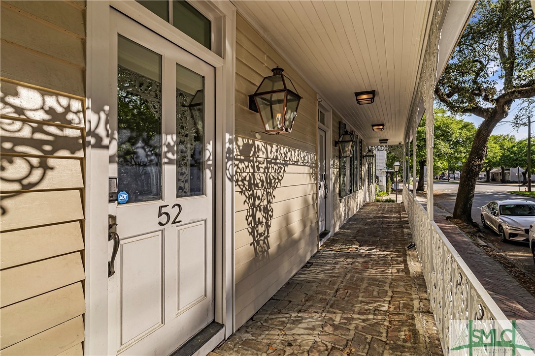 52-56 E Broad Street