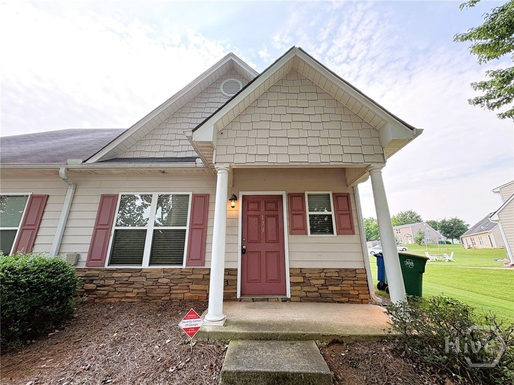 Photo of 173 Bridgewater Circle, Athens, GA 30601 (MLS # CL363853)
