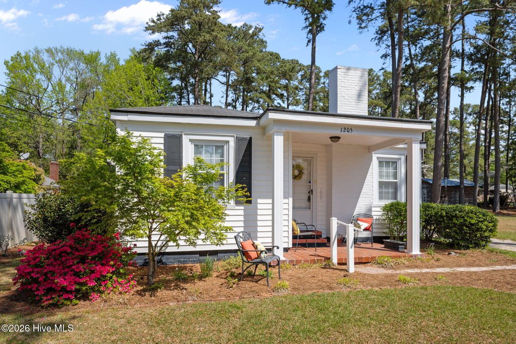 Photo of 1205 Harding Avenue, Kinston, NC 28501 (MLS # 100565262)