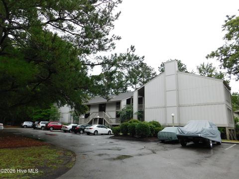 Condo For Rent - 6222 Harbourside Drive<br/> Craven County, New Bern, NC 28560