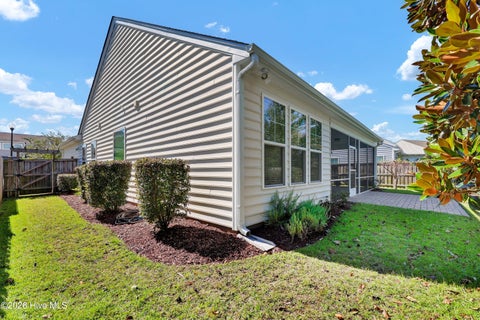 Tiny photo for 512 Steele Loop, Wilmington, NC 28411 (MLS # 100610403)