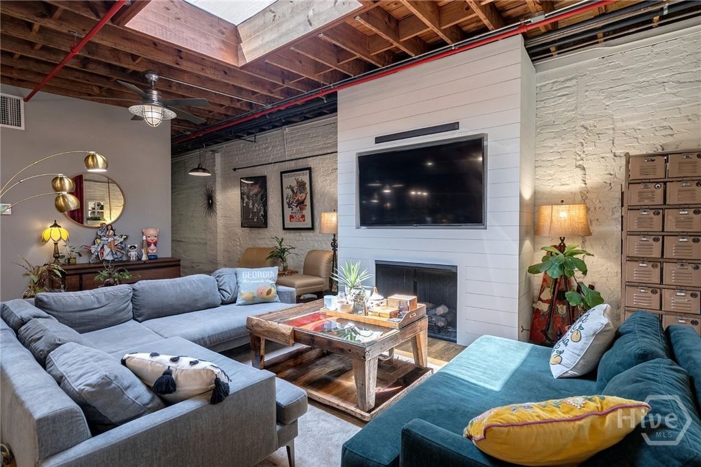 Photo of 585 White Circle #402, Athens, GA 30605 (MLS # CL352643)