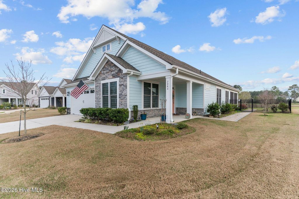 Photo of 7342 Oakland Country Court, Winnabow, NC 28479 (MLS # 100559124)