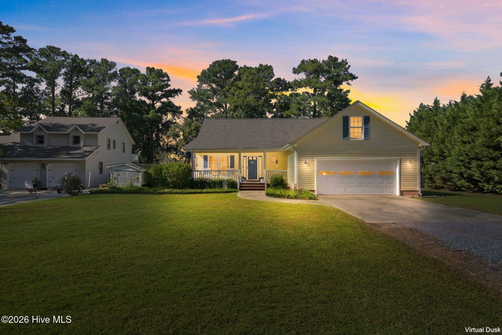 Photo of 1115 Yardarm Drive, Oriental, NC 28571 (MLS # 100613391)