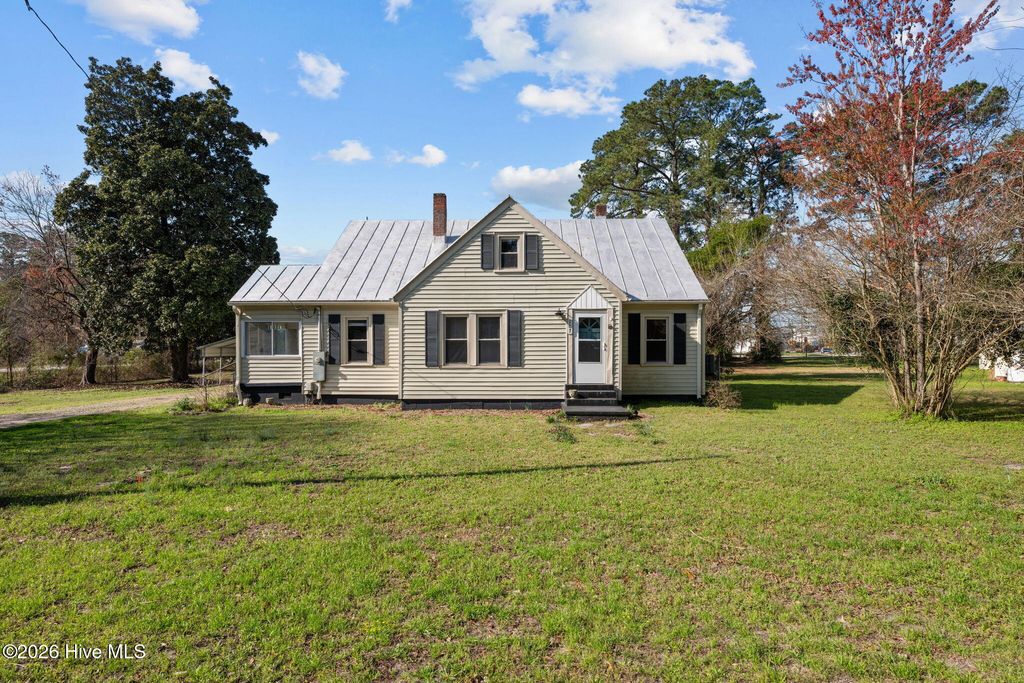 Photo of 107 N C Street, Bridgeton, NC 28519 (MLS # 100559866)