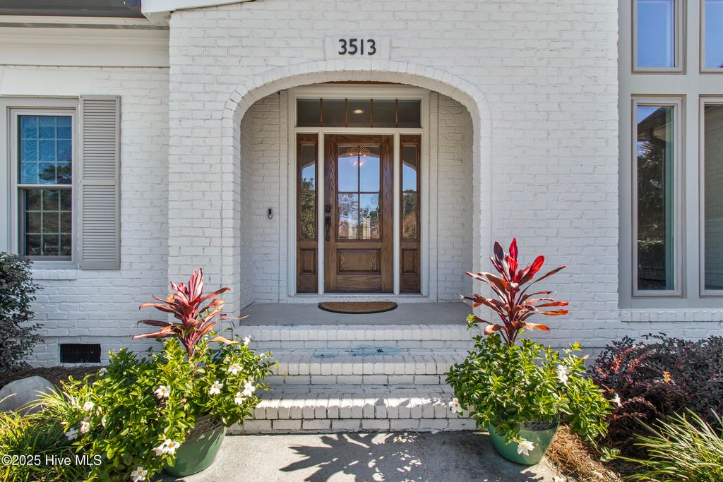 Photo of 3513 Saint Francis Drive, Wilmington, NC 28409 (MLS # 100538758)