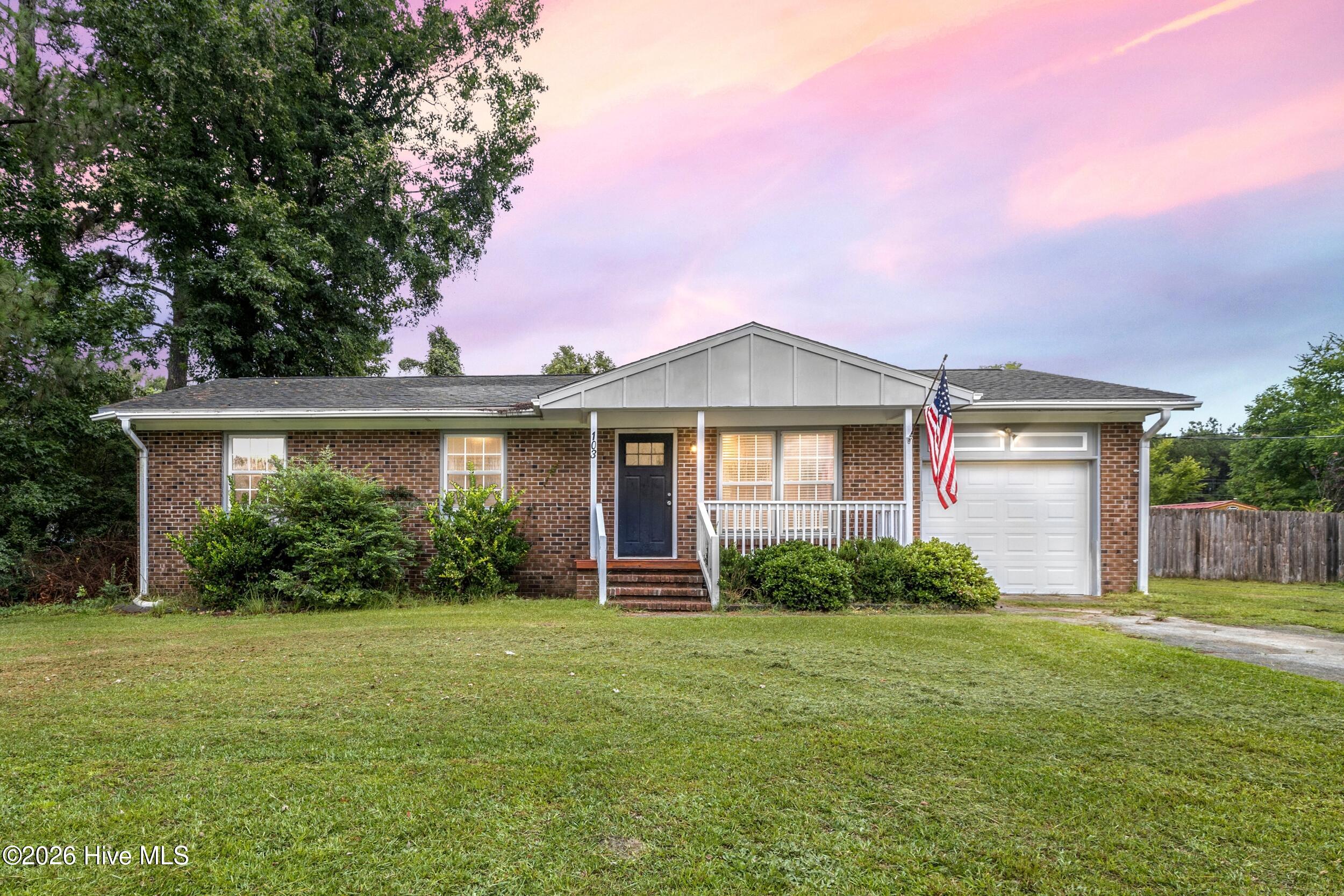 103 Hofmann Drive, Jacksonville, NC, 28546