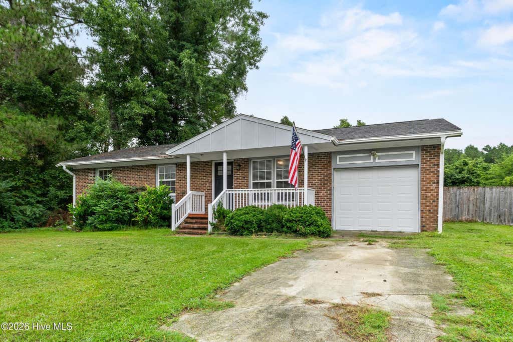 Photo of 103 Hofmann Drive, Jacksonville, NC 28546 (MLS # 100591952)