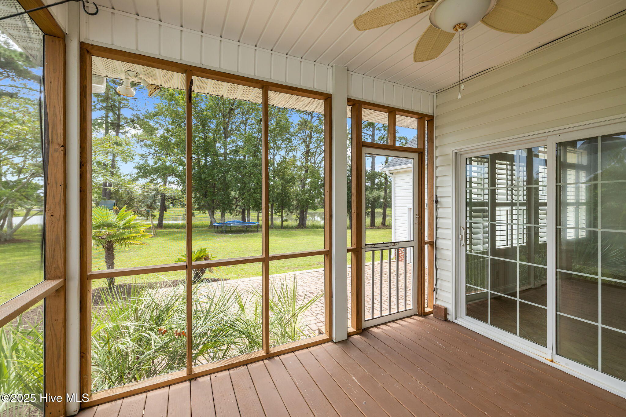 1401 Dills Creek Lane