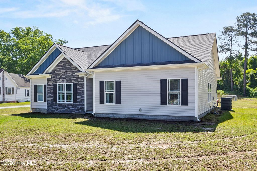 Photo of 4181 Needmore Road, Turkey, NC 28393 (MLS # 100573540)