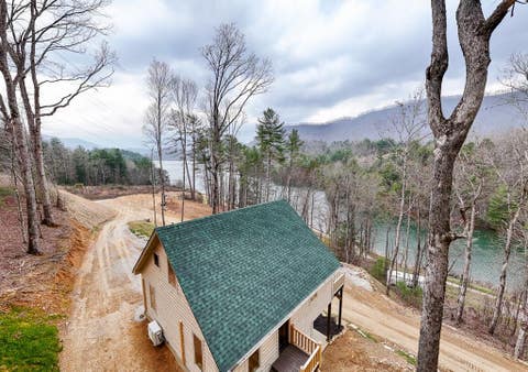 Homes For Sale - 153 Betty Sue Deyton Road<br/> Graham County, Robbinsville, NC 28771