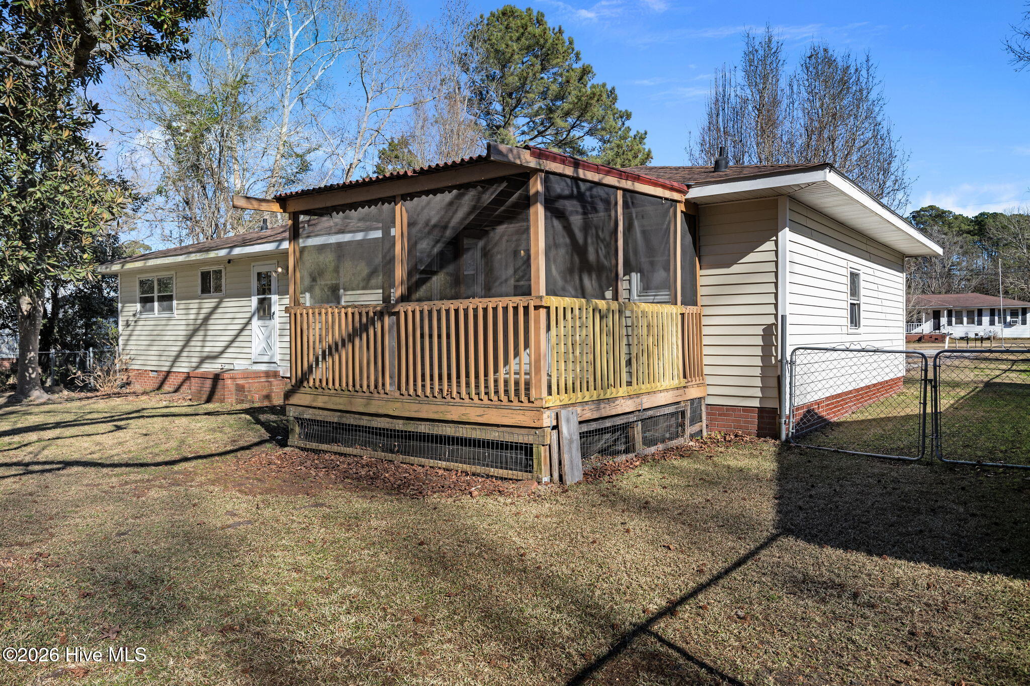 1509 Onslow Pines Road