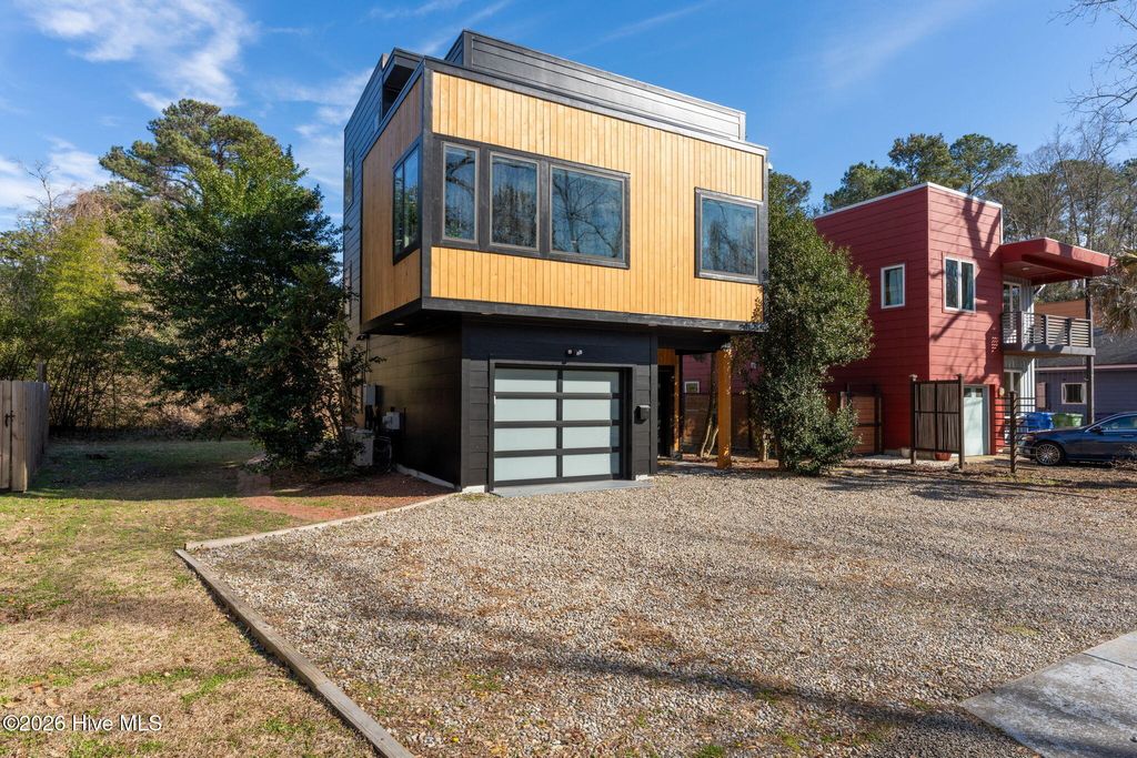 Photo of 23 S 29th Street, Wilmington, NC 28403 (MLS # 100554453)