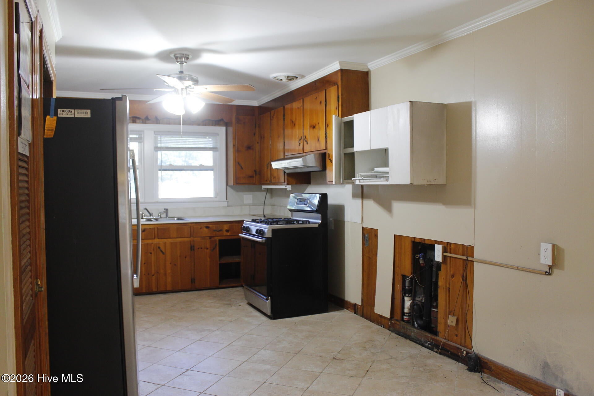 2124 Oleander Drive