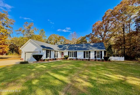 Homes For Sale - 4569 Hunter Creek Drive<br/> Lenoir County, La Grange, NC 28551