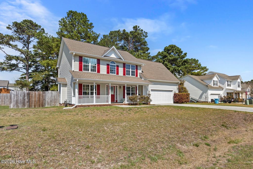 Photo of 303 Kojack Court, Richlands, NC 28574 (MLS # 100564296)