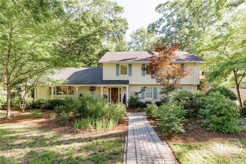 Homes For Sale - 390 Duncan Springs Road<br/> Clarke County, Athens, GA 30606