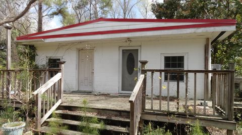 Homes For Sale - 210-214 Railroad Street<br/> Havelock, NC 28532