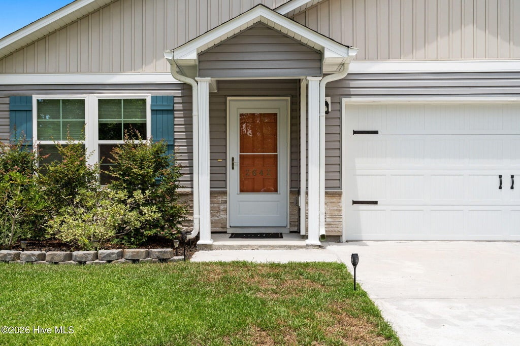 Photo of 2642 Provence Drive SE, Bolivia, NC 28422 (MLS # 100582355)