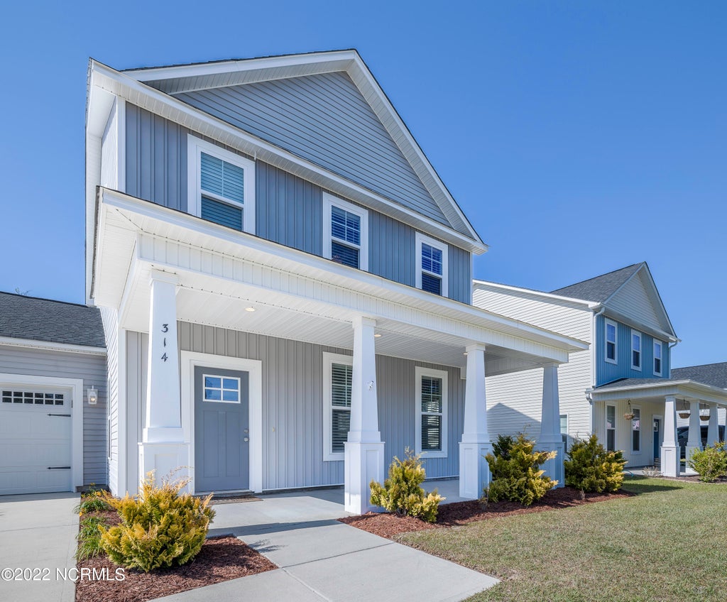 Photo of 314 Holbrook Lane, Hubert, NC 28539 (MLS # 100590168)