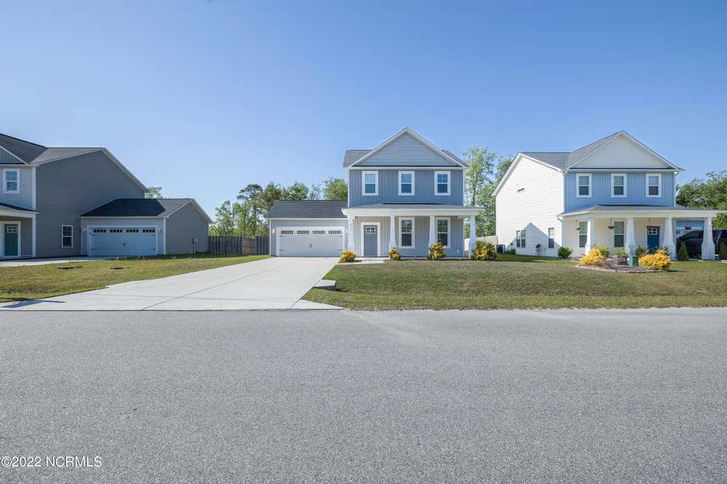 Photo of 314 Holbrook Lane, Hubert, NC 28539 (MLS # 100590168)