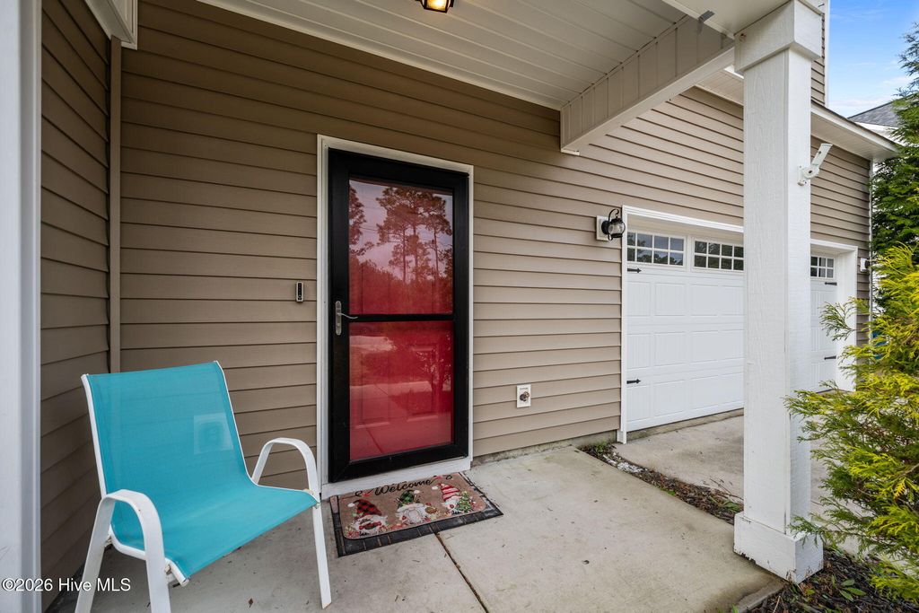 Photo of 514 Everett Glades, Sneads Ferry, NC 28460 (MLS # 100549610)