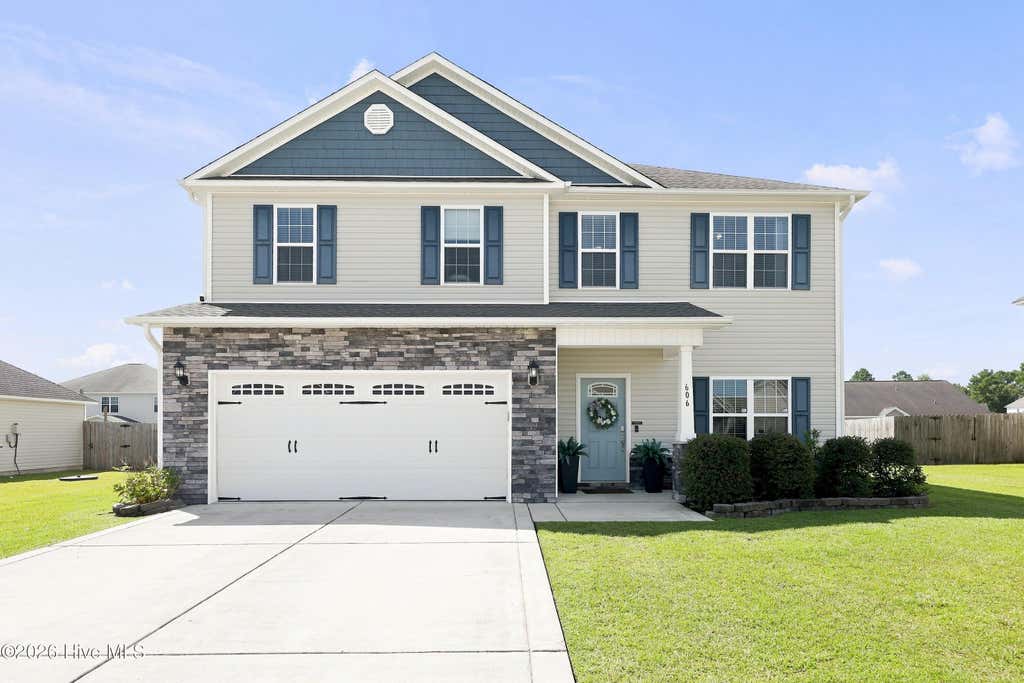 Photo of 606 Carat Court, Jacksonville, NC 28546 (MLS # 100595371)