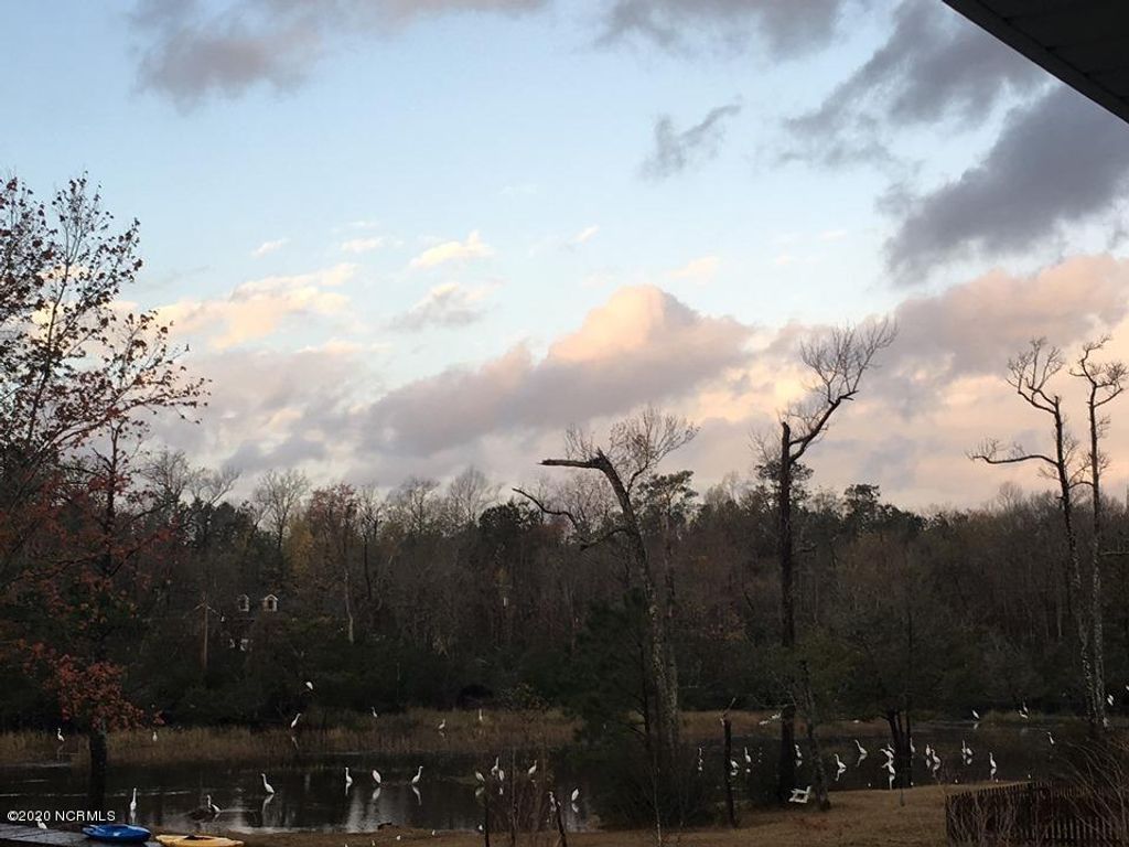 Photo of 613 Hughes Road, Hampstead, NC 28443 (MLS # 100261317)