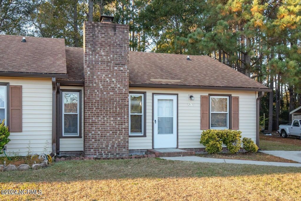 Photo of 341 W Frances Street, Jacksonville, NC 28546 (MLS # 100560066)