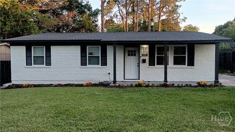 Homes For Sale - 1217 E 34th Street<br/> Savannah, GA 31404