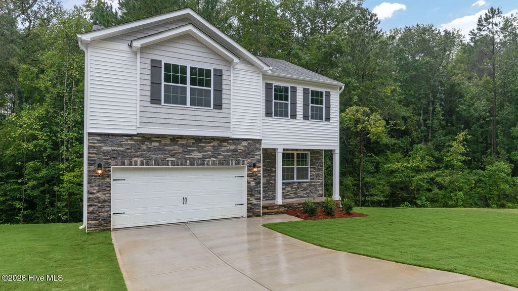 Photo of 1601 Stone Wood Drive, Winterville, NC 28590 (MLS # 100550151)