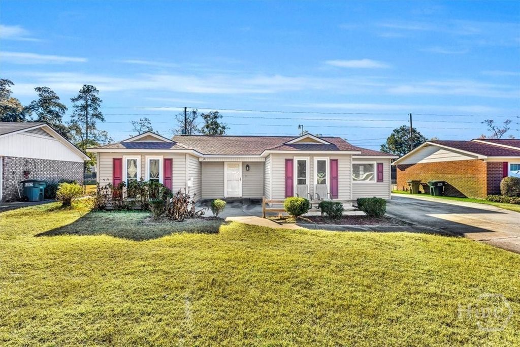 Photo of 225 Holiday Drive, Savannah, GA 31419 (MLS # SA345100)