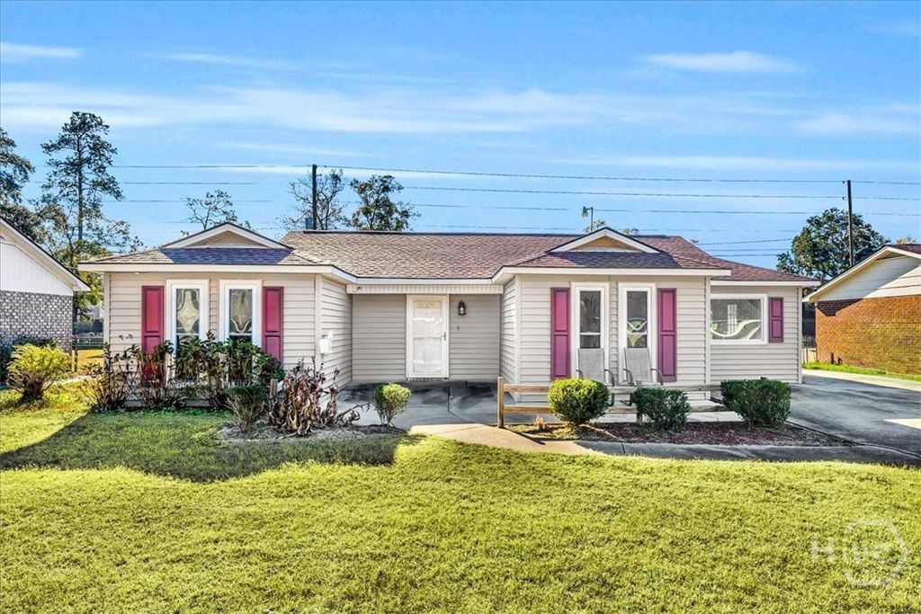 Photo of 225 Holiday Drive, Savannah, GA 31419 (MLS # SA345100)