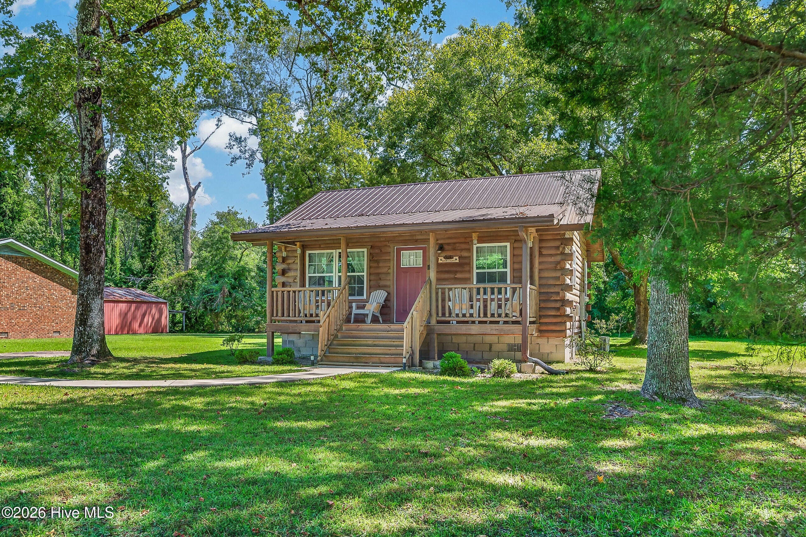 307 Carragood Trail