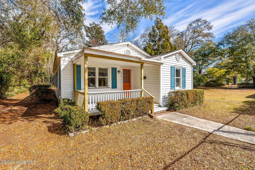 Photo of 1913 Adams Street, Wilmington, NC 28401 (MLS # 100555129)
