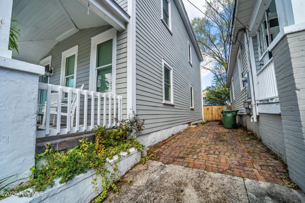 Photo of 713 Red Cross Street, Wilmington, NC 28403 (MLS # 100559756)