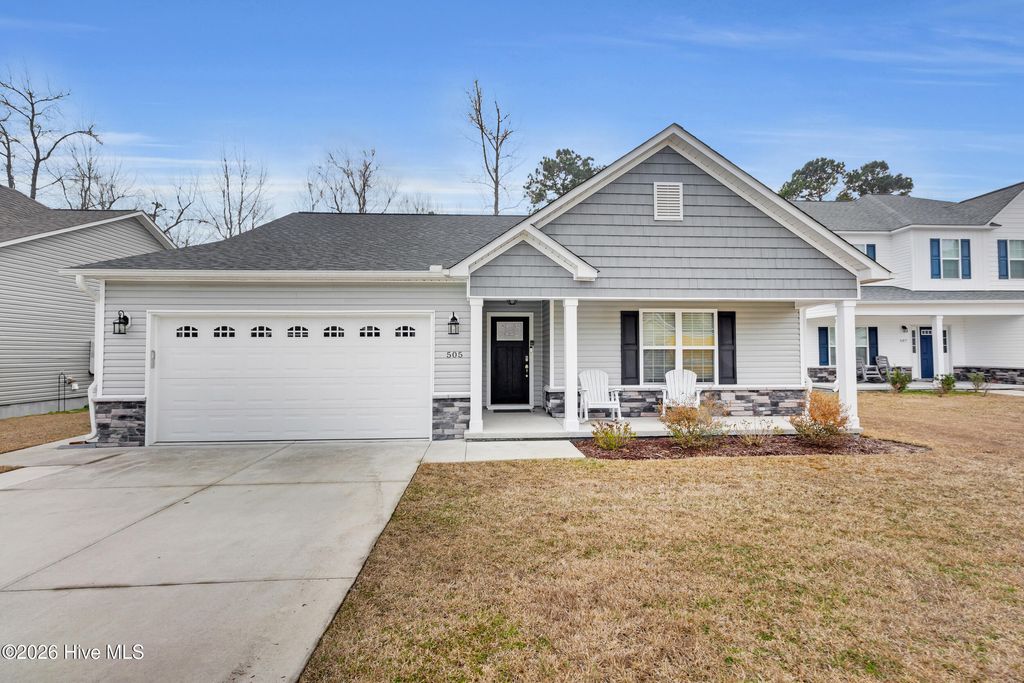 Photo of 505 Odham Lane, New Bern, NC 28562 (MLS # 100556352)