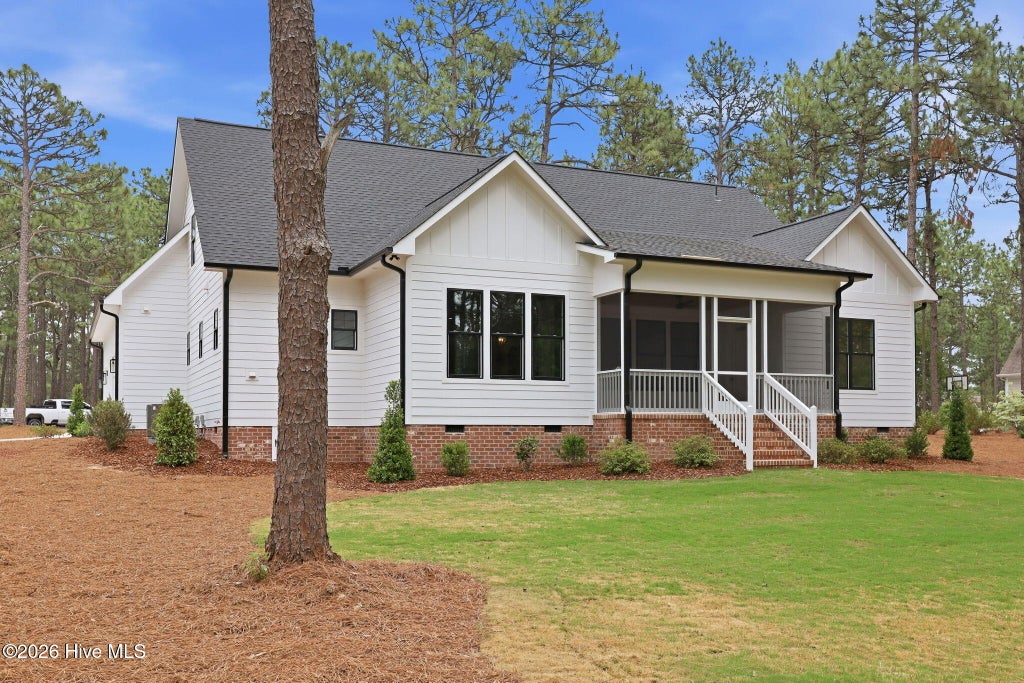 Photo of 160 Midland Trail, Pinehurst, NC 28374 (MLS # 100582319)