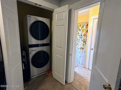 Tiny photo for 411 Spartanburg Avenue, Carolina Beach, NC 28428 (MLS # 100561298)