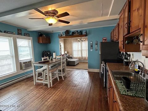 Tiny photo for 411 Spartanburg Avenue, Carolina Beach, NC 28428 (MLS # 100561298)